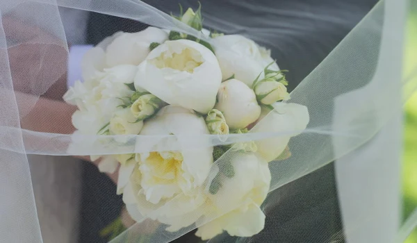 Волшебный белый букет невесты